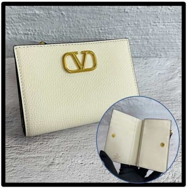 ★関税込★VALENTINO★Vロゴ Folding card wallet★ivory