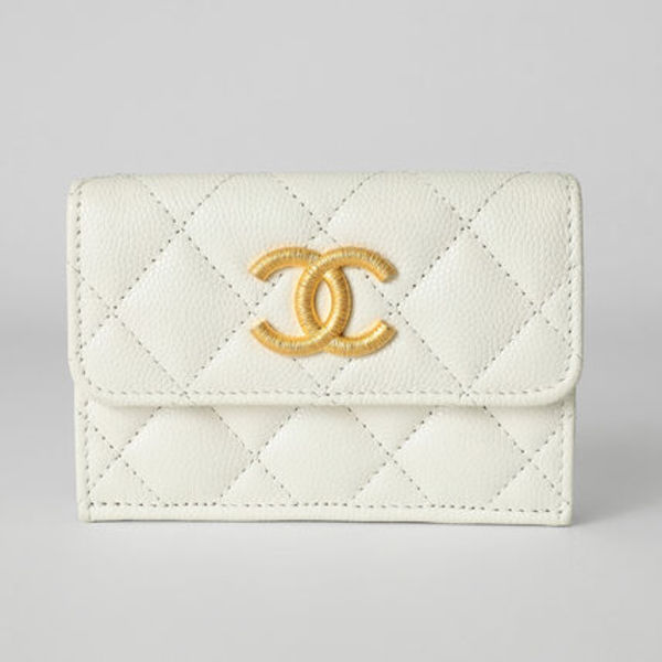 【国内即発】シャネル 折り財布 H89E1NLE 19904