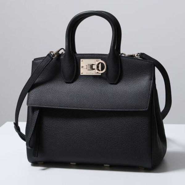 SALVATORE FERRAGAMO ハンドバッグ 21 H159 ガンチーニ