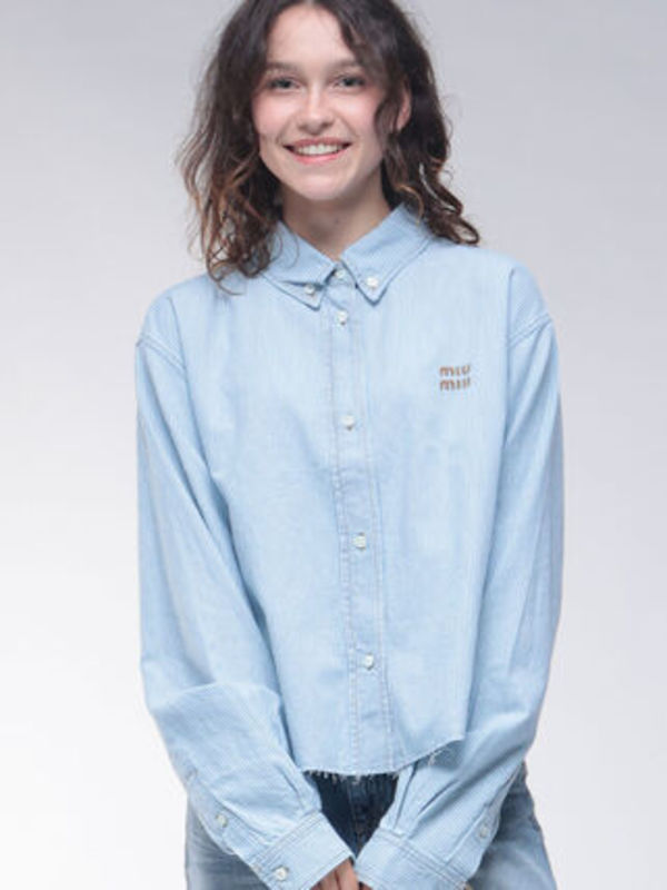 MIU MIU ボタンダウン クロップドシャツ ロゴ ストライプ