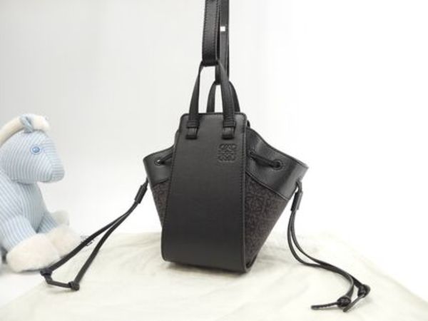ロエベ ハンモックミニ ジャガード/レザー 灰黒 ポシェット