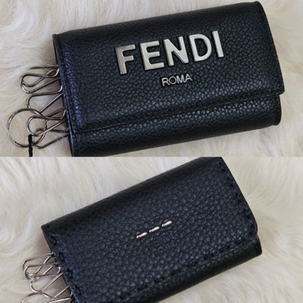 FENDIソフトカーフ♪レザーキーケース6連♪ブラック