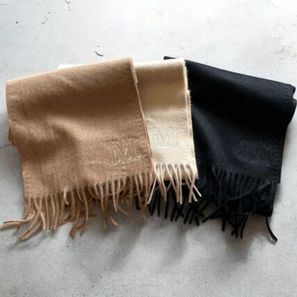 <MAX MARA >WKCLARA ストール