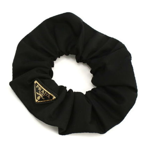 【国内即発】24AW!PRADA Re-Nylon シュシュ 1IF015 F0632