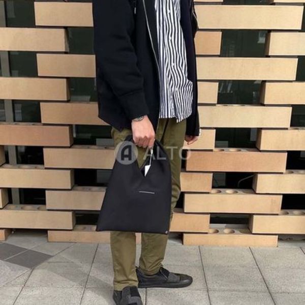 MM6  ジャパニーズ  トートバッグ  スモール  S54WD0043 P6414