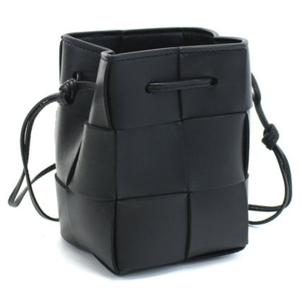 【国内即発】BOTTEGA VENETA 斜め掛けショルダー 680217 8425