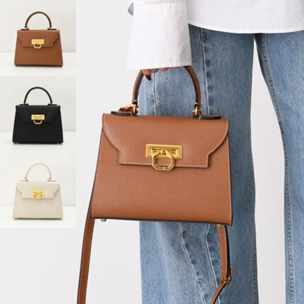 【国内即発】CARBOTTI ERIKA