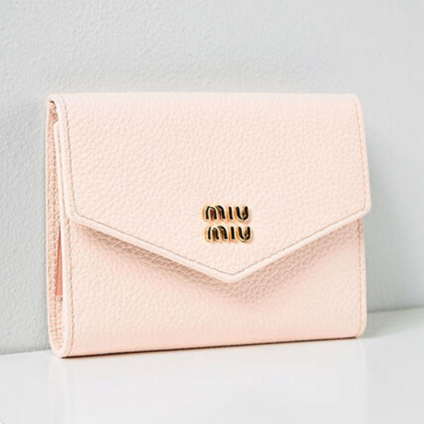 MIU MIU 財布 三つ折り レザー ロゴ エンベロープウォレット