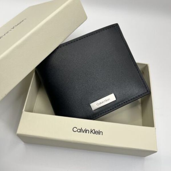 Calvin Klein★カルバンクライン 二つ折り財布 箱付 メンズ