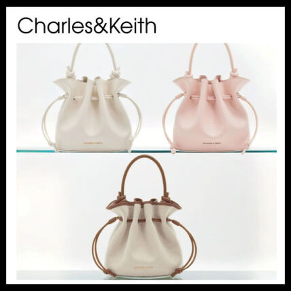 【Charles&Keith】Sammie Drawstring バケットバッグ