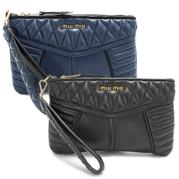 【国内発送】ミュウミュウ クラッチバッグ キルティング NAPPA