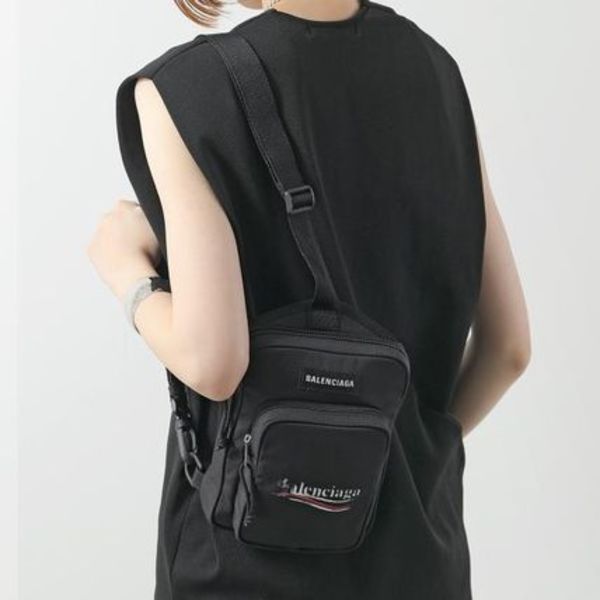 BALENCIAGA クロスボディバッグ 620260 2AA29