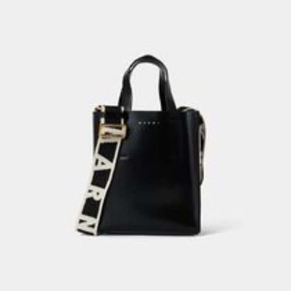 カラバリ有☆【直営店買付】MARNI レザー製 Museoミニバッグ