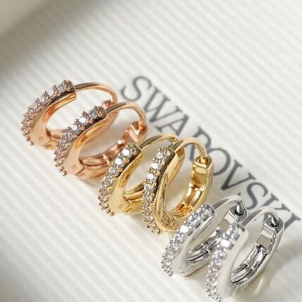 SWAROVSKI ピアス Matrix hoop pierce マトリックス