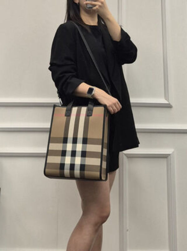 バーバリー キャンバス トート BURBERRY BOOK S 80845521