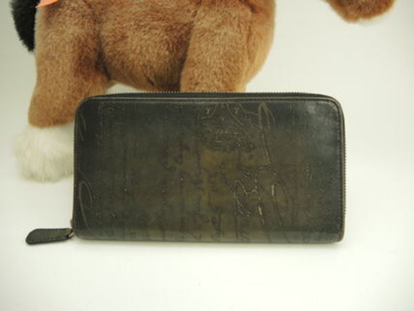 ベルルッティ ロングウォレット イタウバ カリグラフィレザー黒