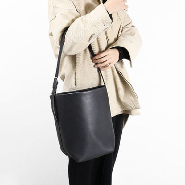 THE ROW ザ・ロウ ショルダーバッグ トートバッグ 鞄 国内発送