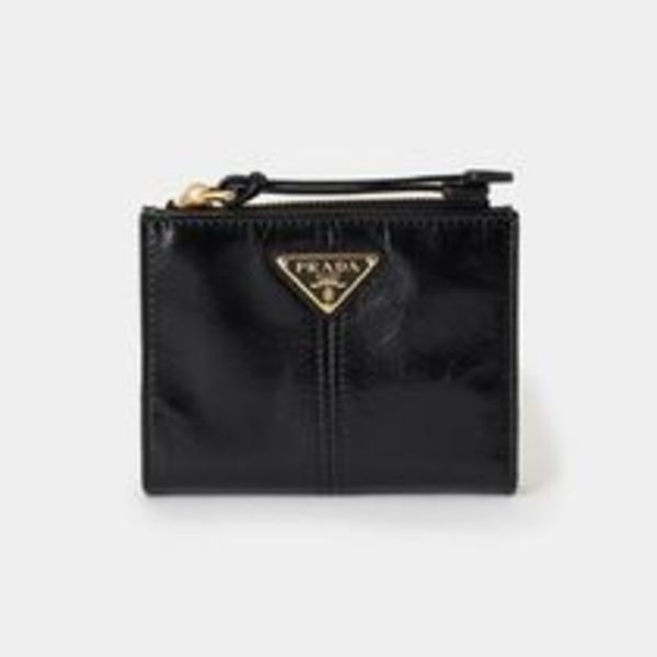 25新作 プラダ ソフトルックスレザー 財布 カーフ 二つ折り