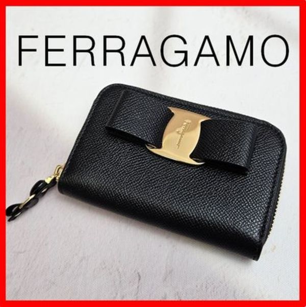 ☆人気☆【FERRAGAMO】☆VARA 小銭入れ付き カードケー.ス☆