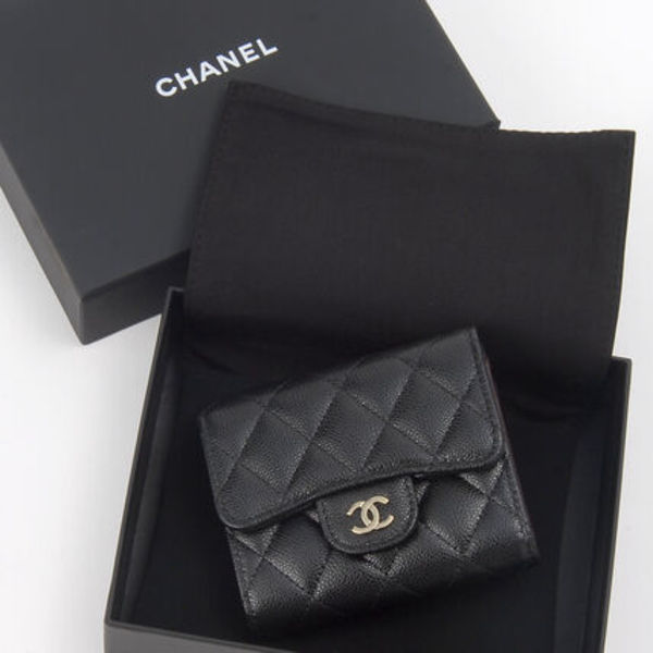 CHANEL シャネル 三つ折り財布 AP0229 B10583 C3906 マトラッセ