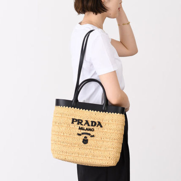 【国内即発】PRADA スモール クロシェxレザー トートバッグ
