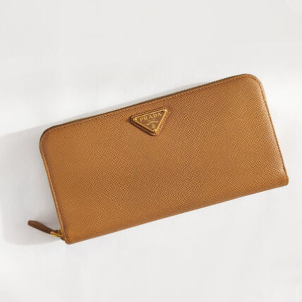 【直営店買付】 PRADA サフィアーノレザー 長財布