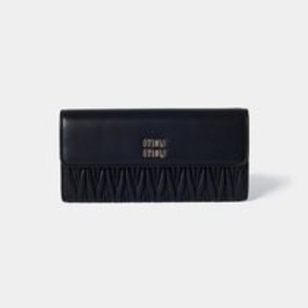 6万取引突破★UPS速達便利用┃MIUMIU_5MH379_2FPP