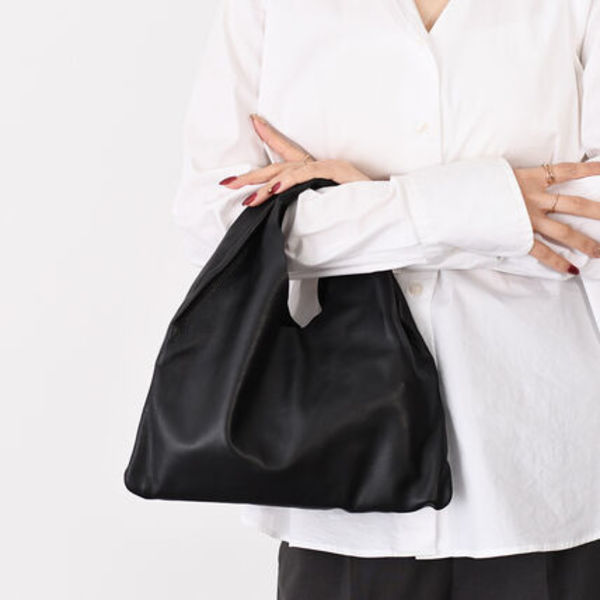 【国内即発】THE ROW Small Bindle バッグ レザー