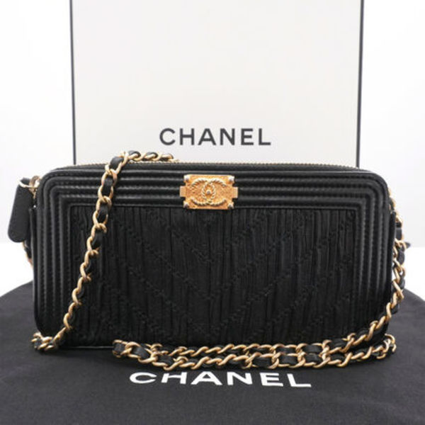 【ランク:A】CHANEL ブラック×ゴールド チェーンウォレット