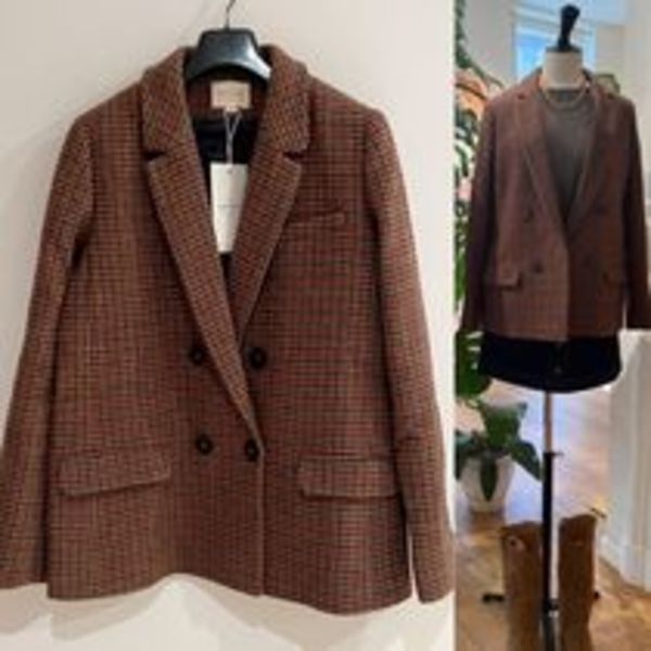 【関税込/速達配送】セザンヌ 素敵な テーラード ジャケット