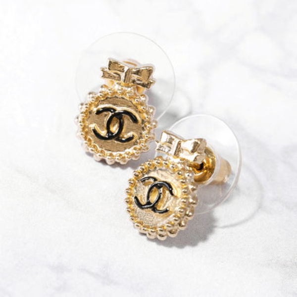 【新品同様】CHANEL ココマーク リボン ゴールド ピアス