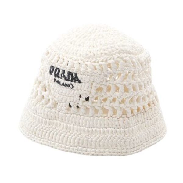 PRADA 帽子