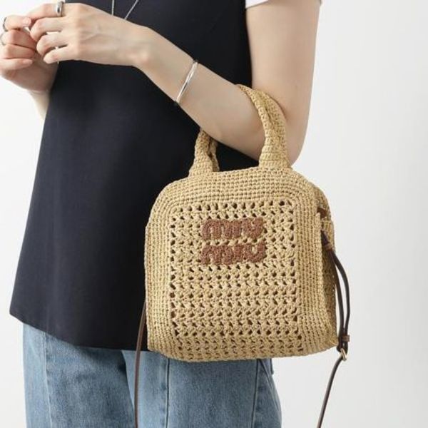 MIUMIU かごバッグ 5BA283 2DO1 ラフィア
