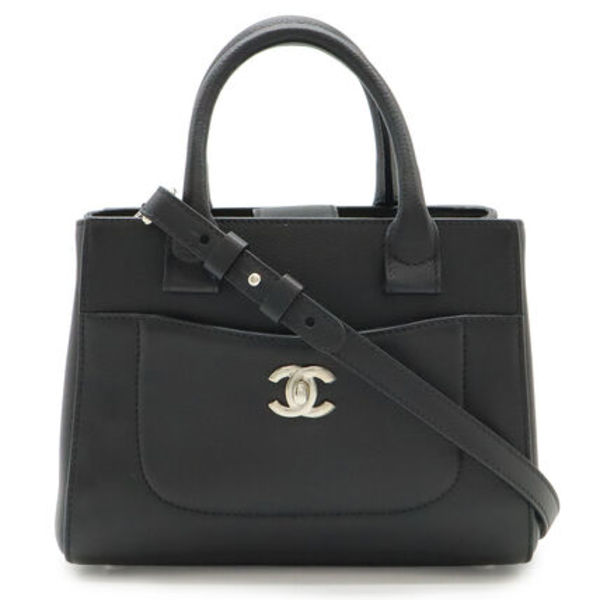 シャネル ネオ エグゼクティブ トート スモール ココマーク