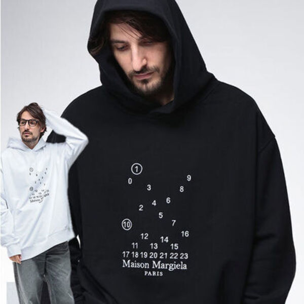 Maison Margiela プルオーバーパーカー カレンダーロゴ