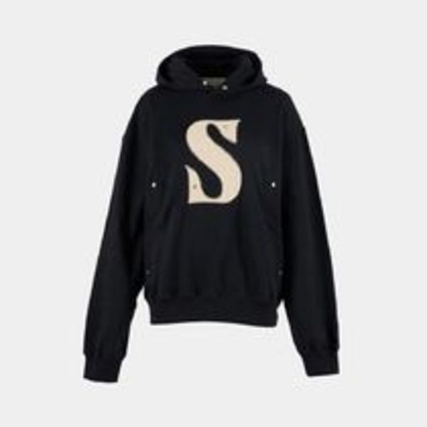 韓国ブランド[SATUR] RIVET APPLIQUE POCKET LOGO HOODIE