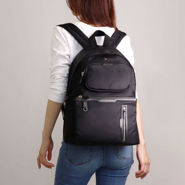 ANYA HINDMARCH バックパック 193443(5050925193443)