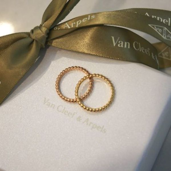 入手困難【Van Cleef & Arpels】ペルレ rose goldリング SMALL