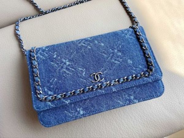 (シャネル)AP0674デニム☆チェーンウォレット☆チャーム付