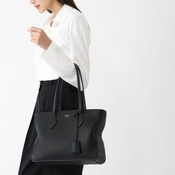 FERRAGAMO トートバッグ mb-219861