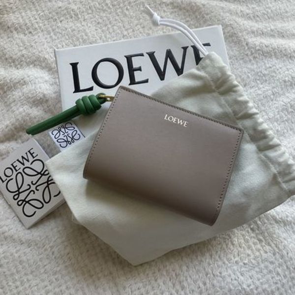 Loewe Knot ロエベ ノットコンパクトウォレット二つ折り