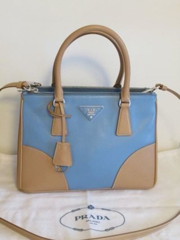 PRADAガレリアトート2WAY☆Wファスナー☆水色×ベージュ