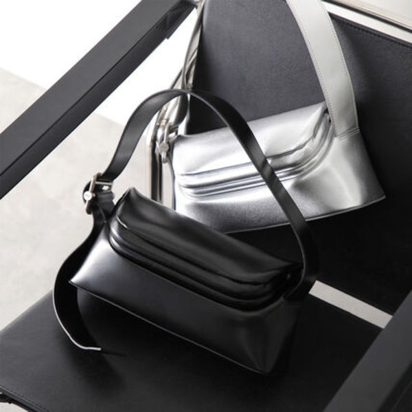 OSOI ショルダーバッグ FOLDER BROT レザー ハンドバッグ