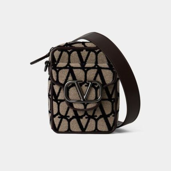 送関込★VALENTINO ショルダーバッグ★ベージュ