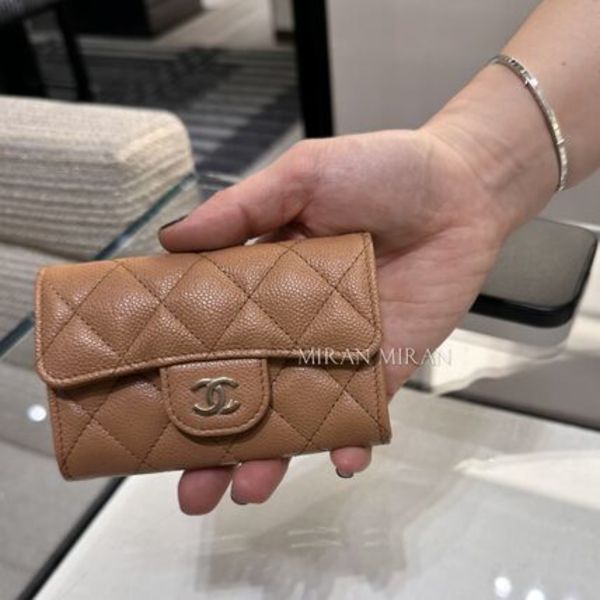 【CHANEL】キャビアスキン カードケースAP0214