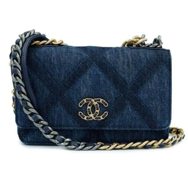 CHANEL シャネル チェーンウォレット 斜め掛け 財布 AP0957