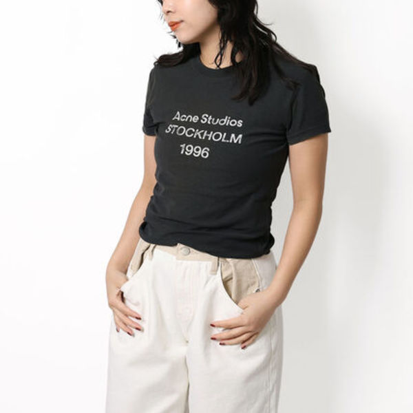 Acne Studios ロゴTシャツ ユニセックス レギュラーフィット