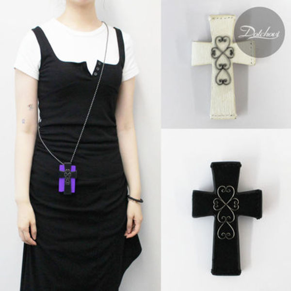 SCULPTOR Cross Hair On Strap Wallet HJ5D0009