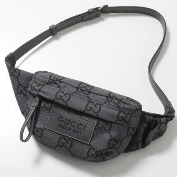 GUCCI ボディバッグ 767934 FACPM GGロゴ