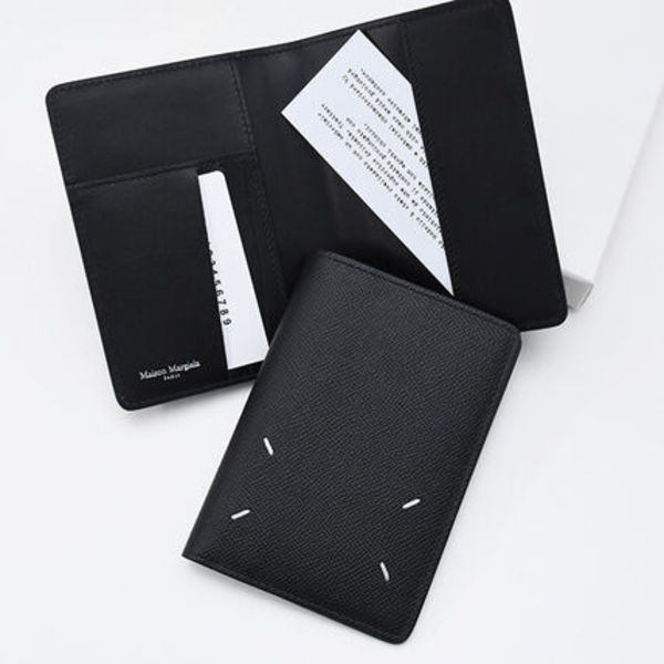 【国内即発】MAISON MARGIELA パスポート ウォレット